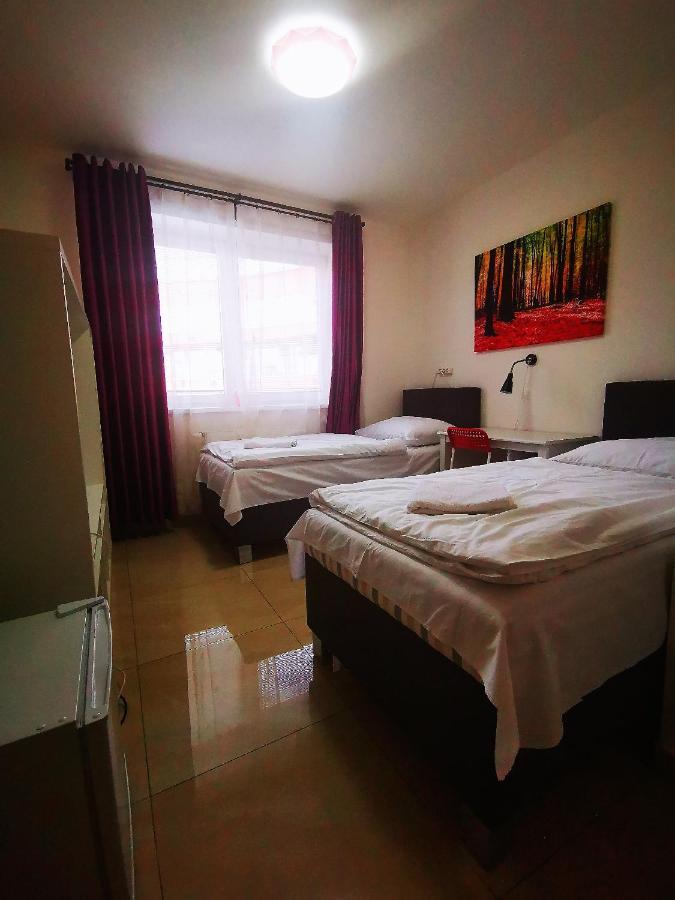Bambus Zahrada Aparthotel Πράγα Δωμάτιο φωτογραφία